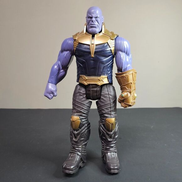 Thanos Marvel Action Figure 2017 Hasbro Toy The Avengers - Picture 1 of 6